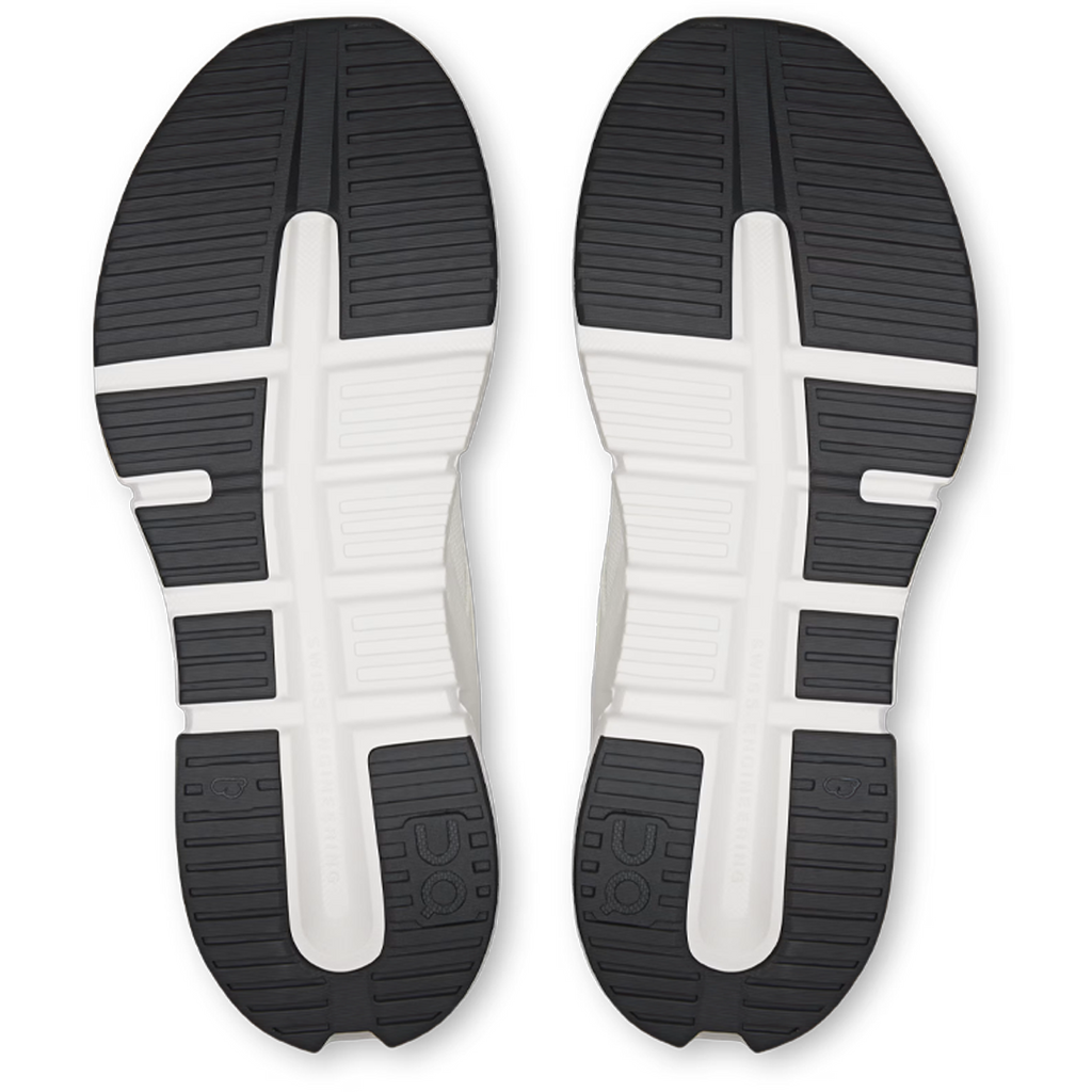 On Cloudnova Women's - White / Ice