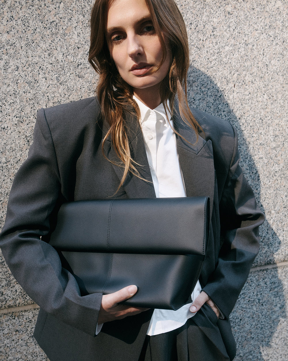 Freja New York Seamed Clutch - Black