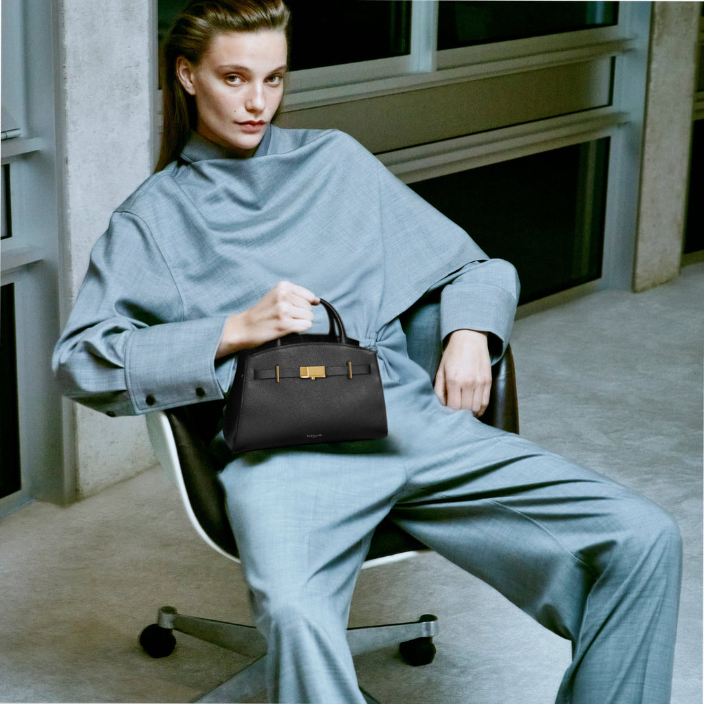 DeMellier The Small Hudson - Black Small Grain