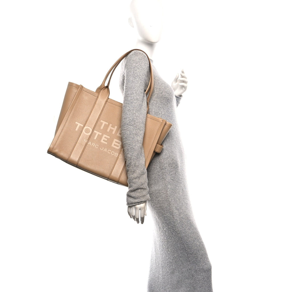 Marc Jacobs The Leather Large Tote Bag - Camel