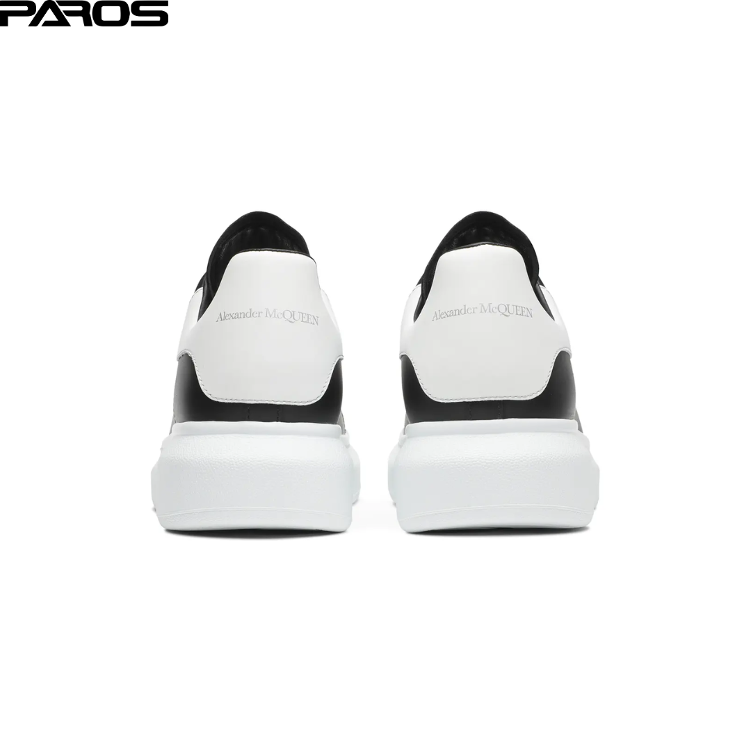 Alexander McQueen Oversized Sneaker - Black / White