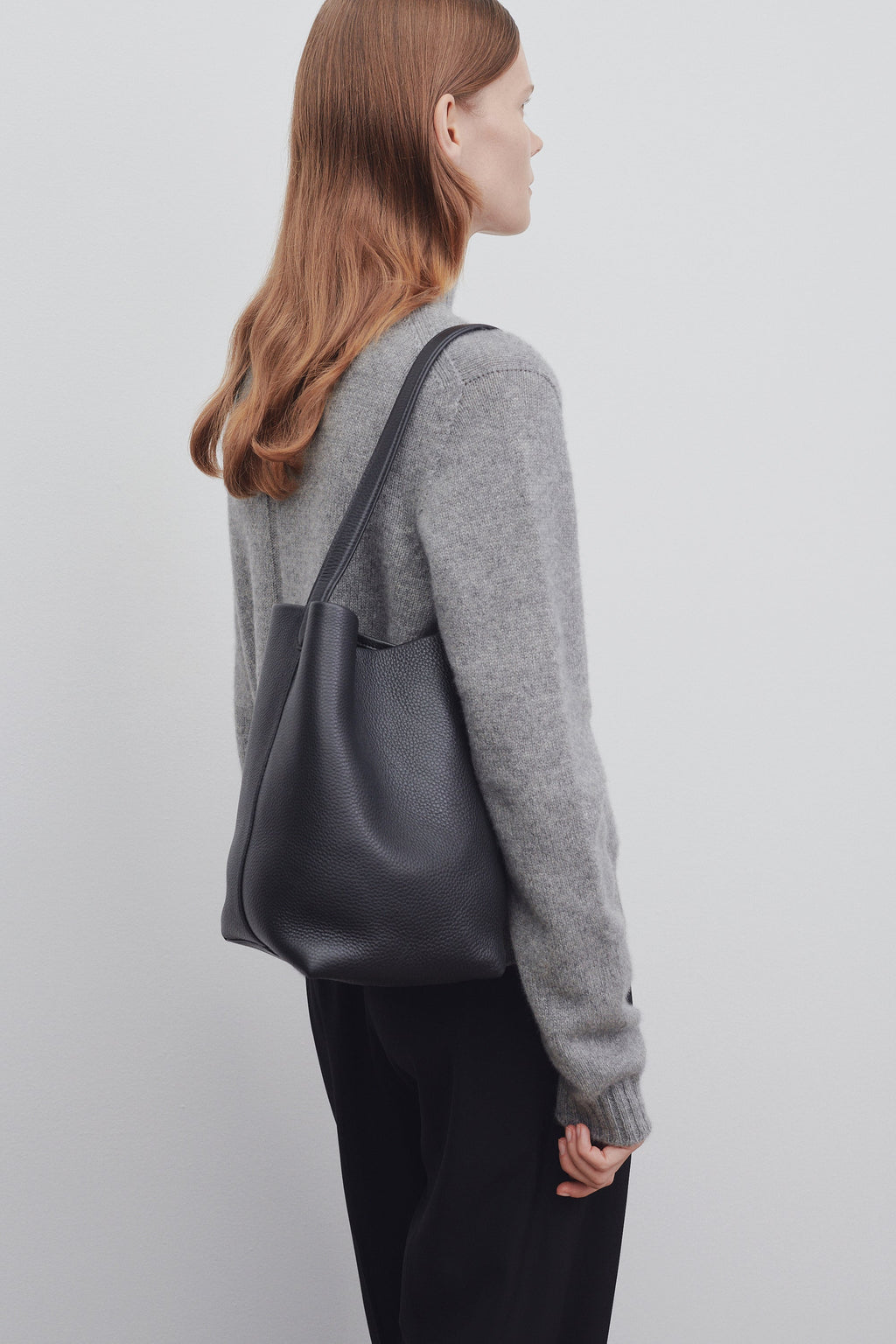 The Row Medium N/S Park Tote Bag - Black