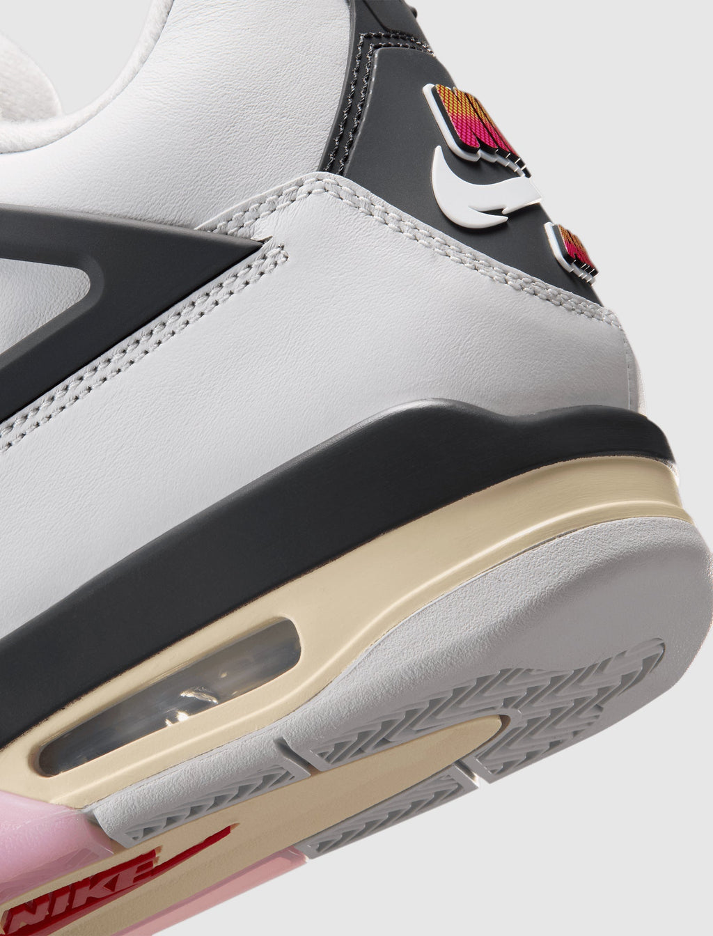Air Jordan 4 Retro - Comic
