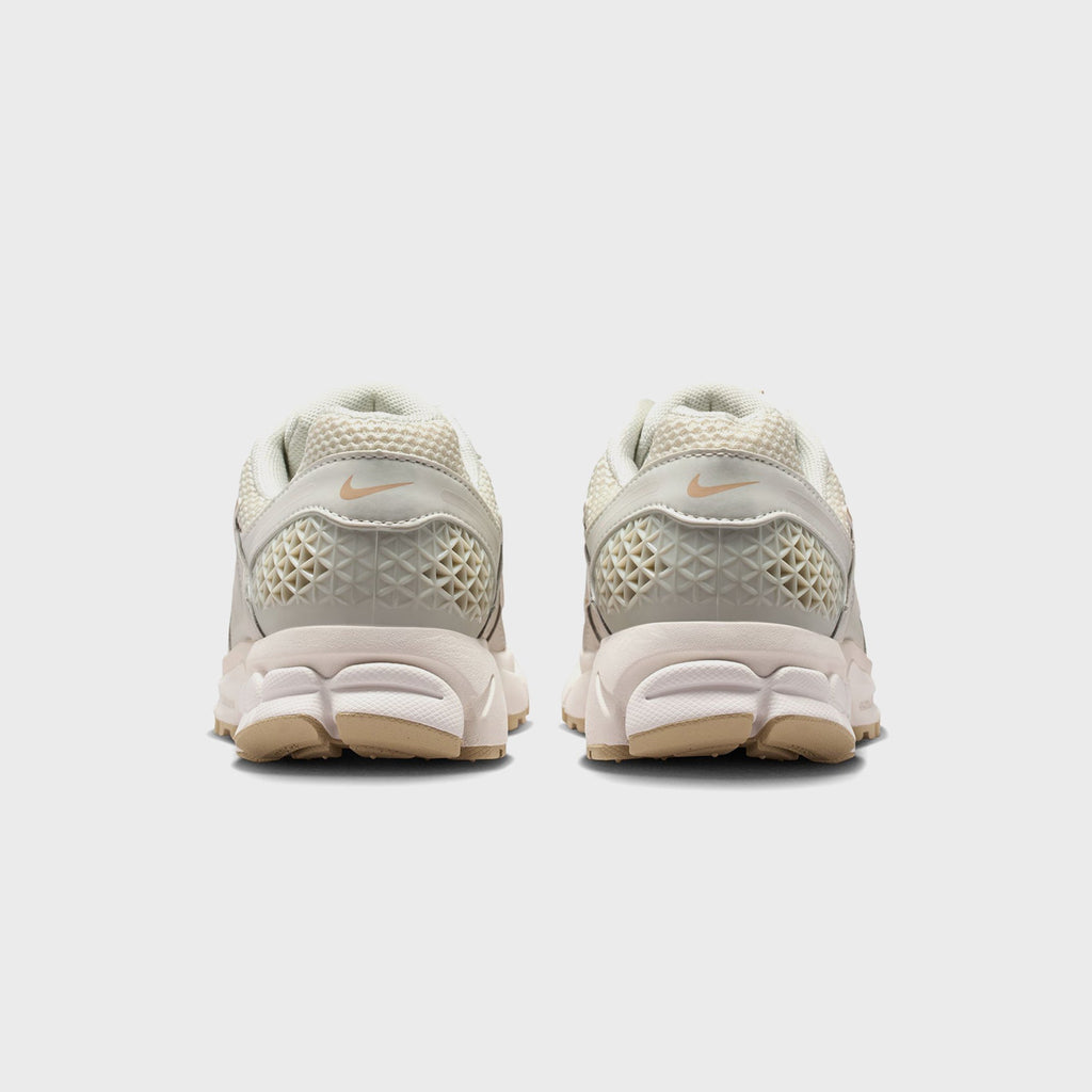 Nike Zoom Vomero 5 - Light Bone / Phantom