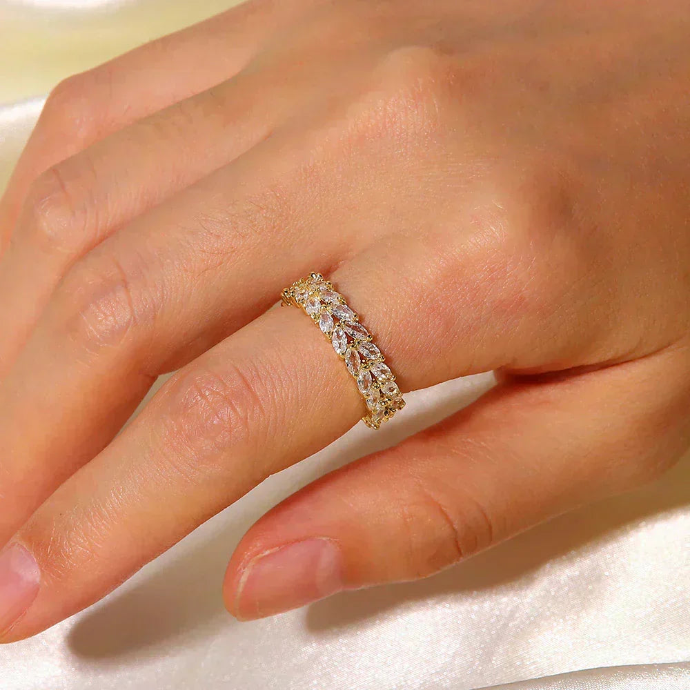 Bague Clarisse motif en or à diamants pour femme