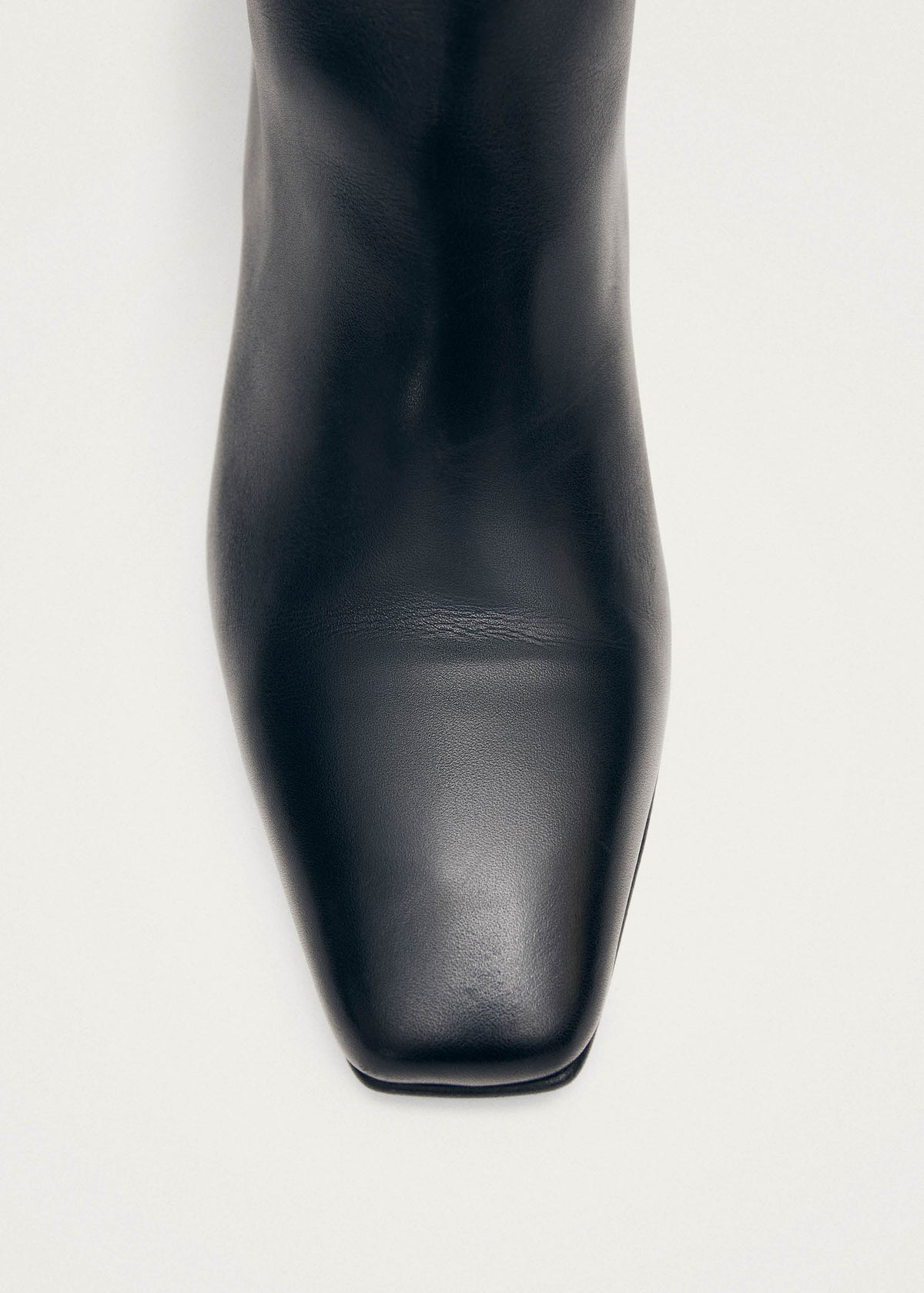 Alohas Kalila Leather Boots - Black