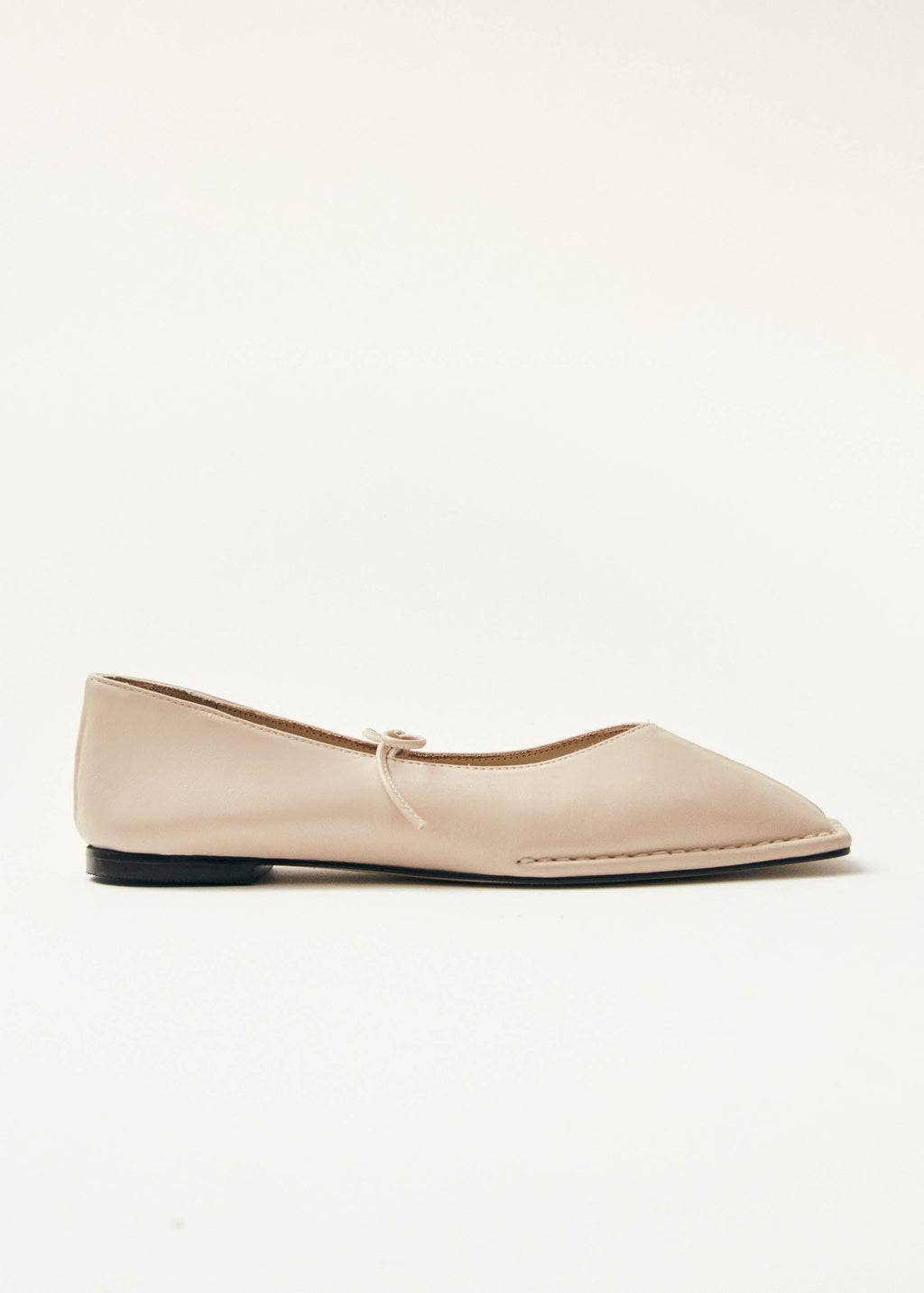 Alohas Sway Leather Ballet Flats - Cream
