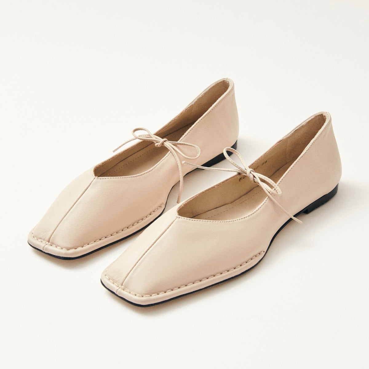 Alohas Sway Leather Ballet Flats - Cream