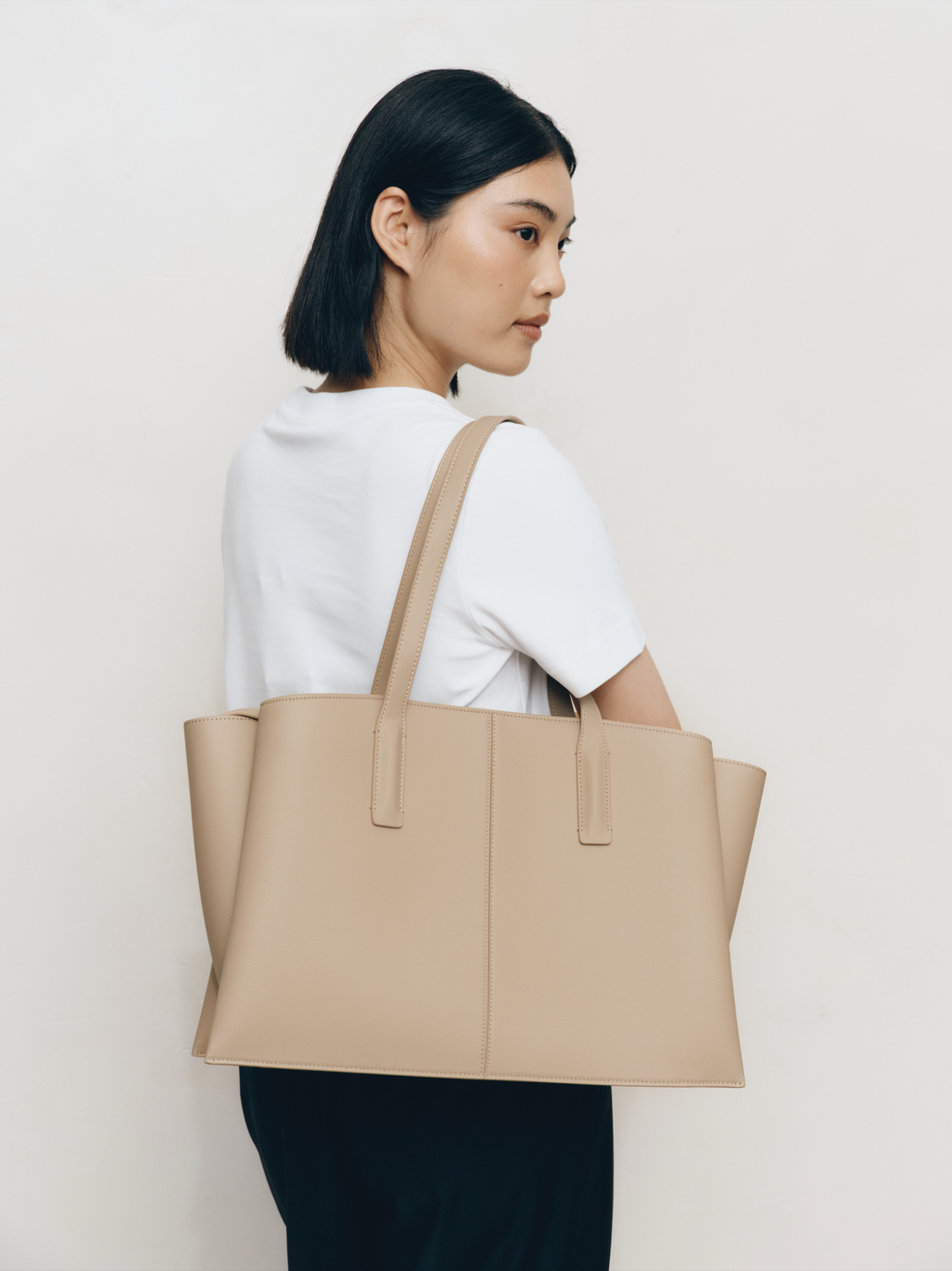 Freja New York Paloma Tote - Latte