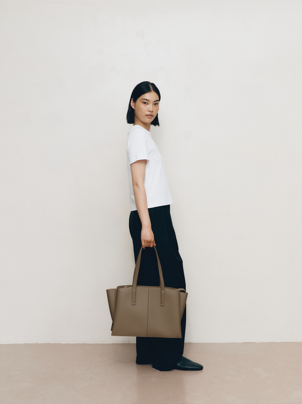 Freja New York Paloma Tote - Taupe