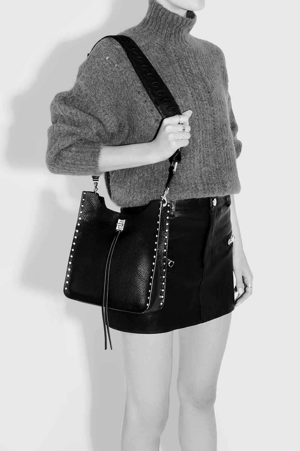 Rebecca Minkoff Darren Medium Feed Bag - Caramello