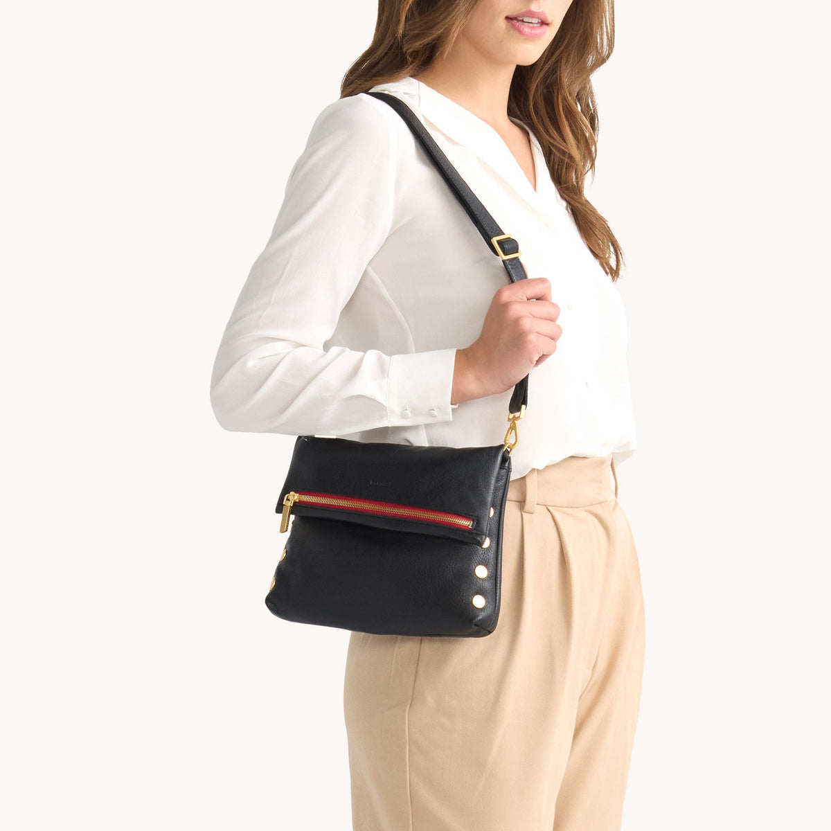 Hammitt VIP Medium - Black / Brushed Gold Red Zip