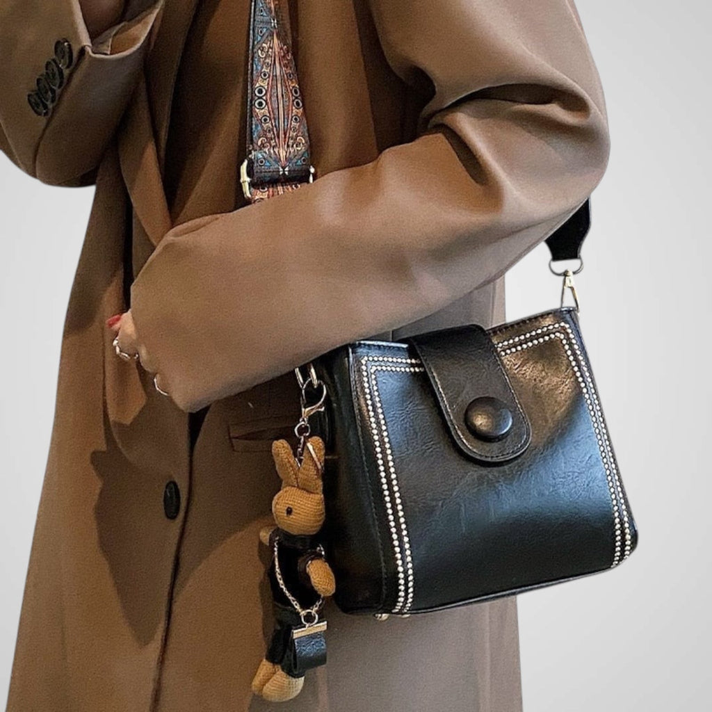 Urine | Sac rétro avec bandoulière large ajustable