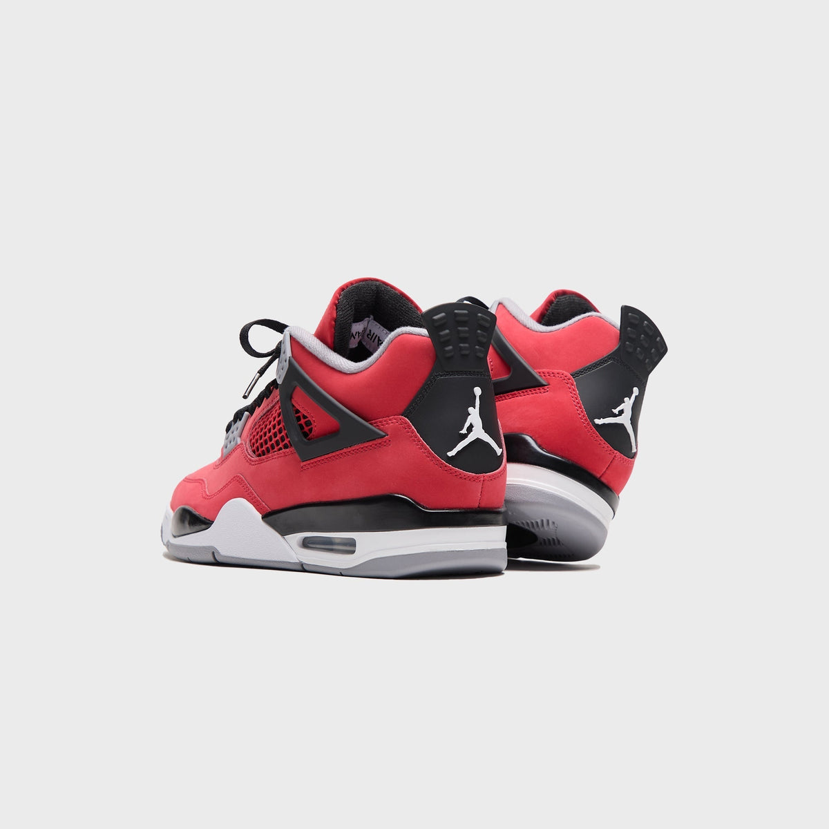 Air Jordan 4 Retro - Fire Red / White / Black / Cement Grey