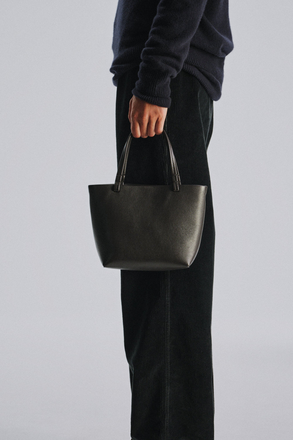 The Row Small Park Tote Bag - Walnut Shadow