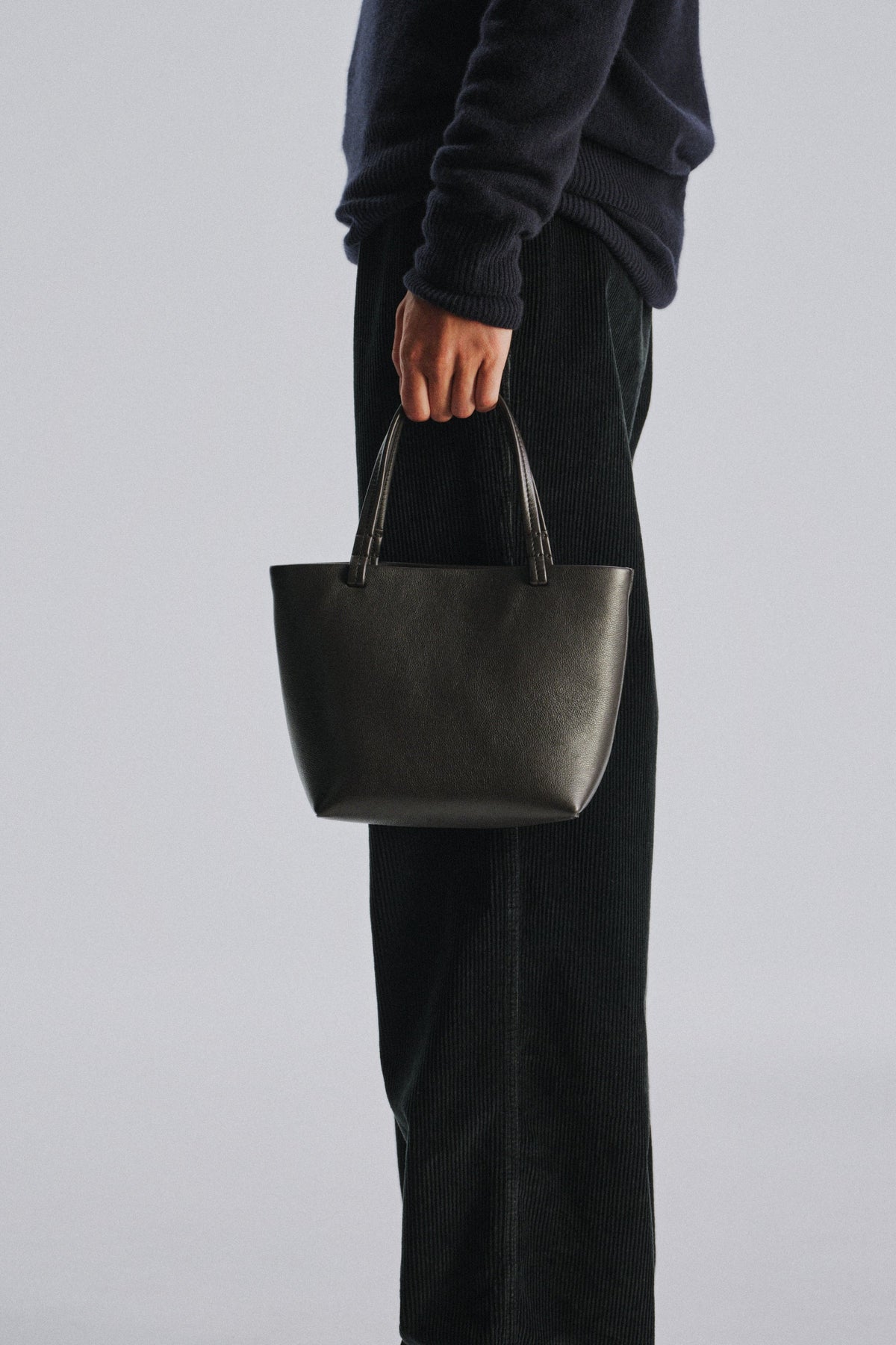The Row Small Park Tote Bag - Walnut Shadow