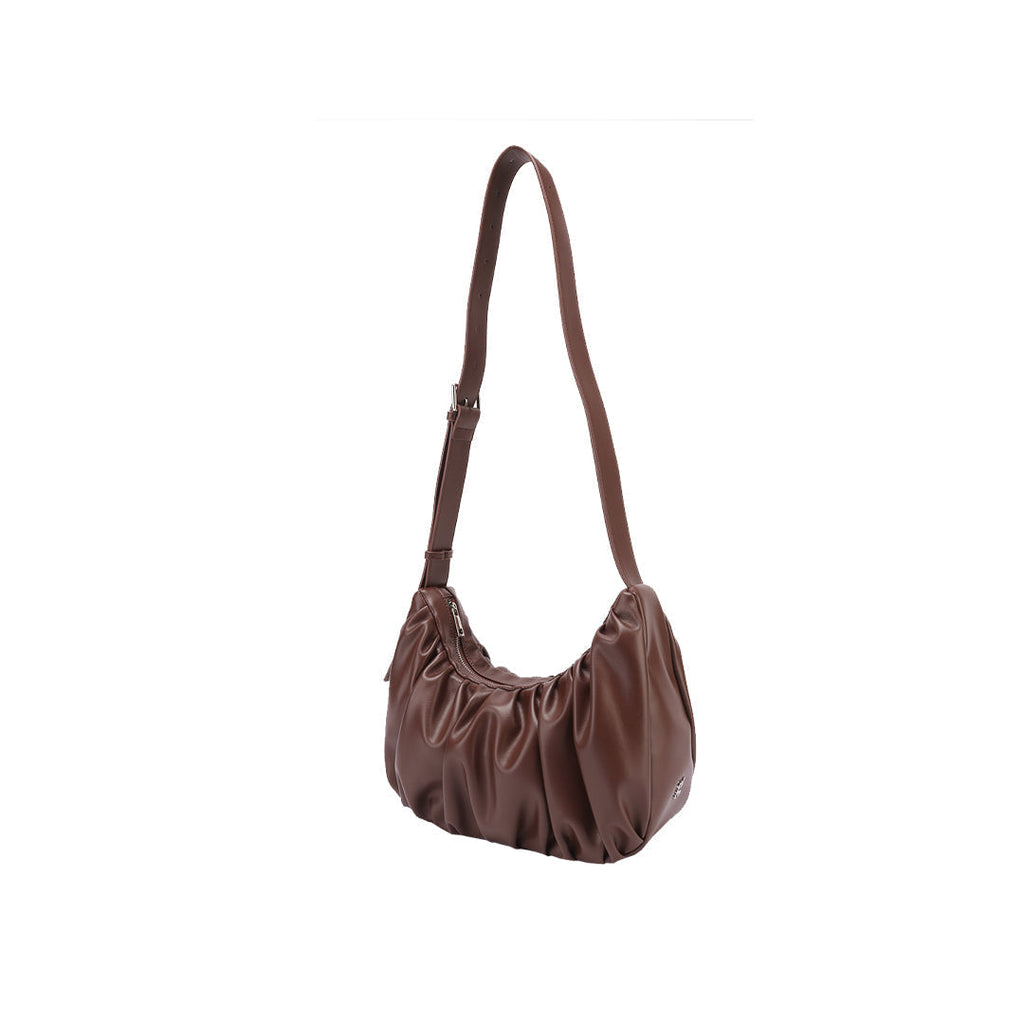 Chara | Sac banane en cuir en forme de croissant