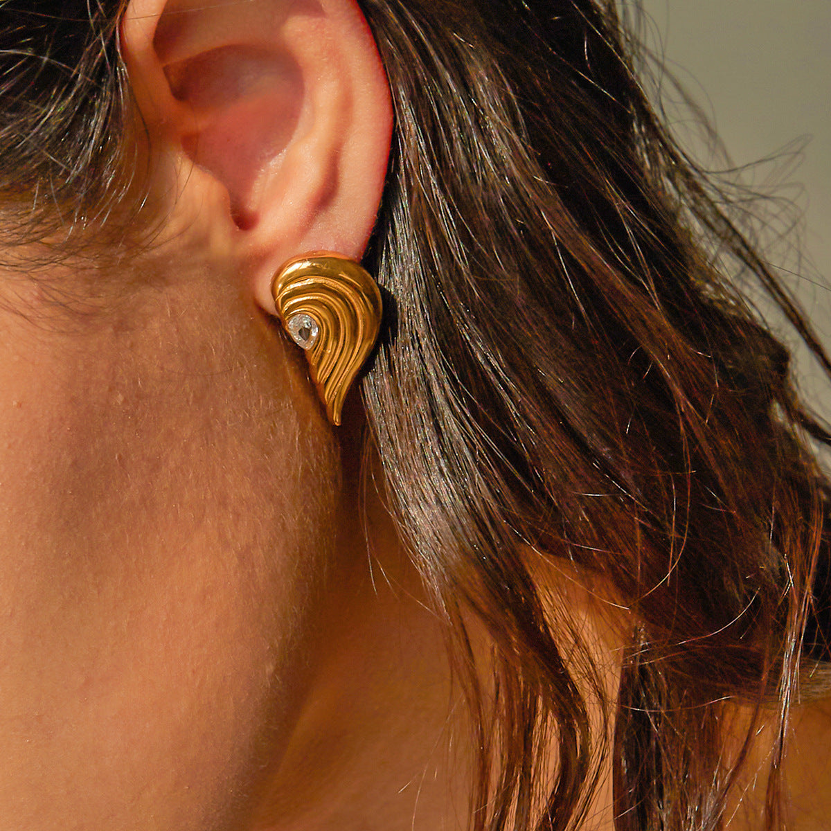 Boucles d'oreilles Thalia en or à diamants pour femme