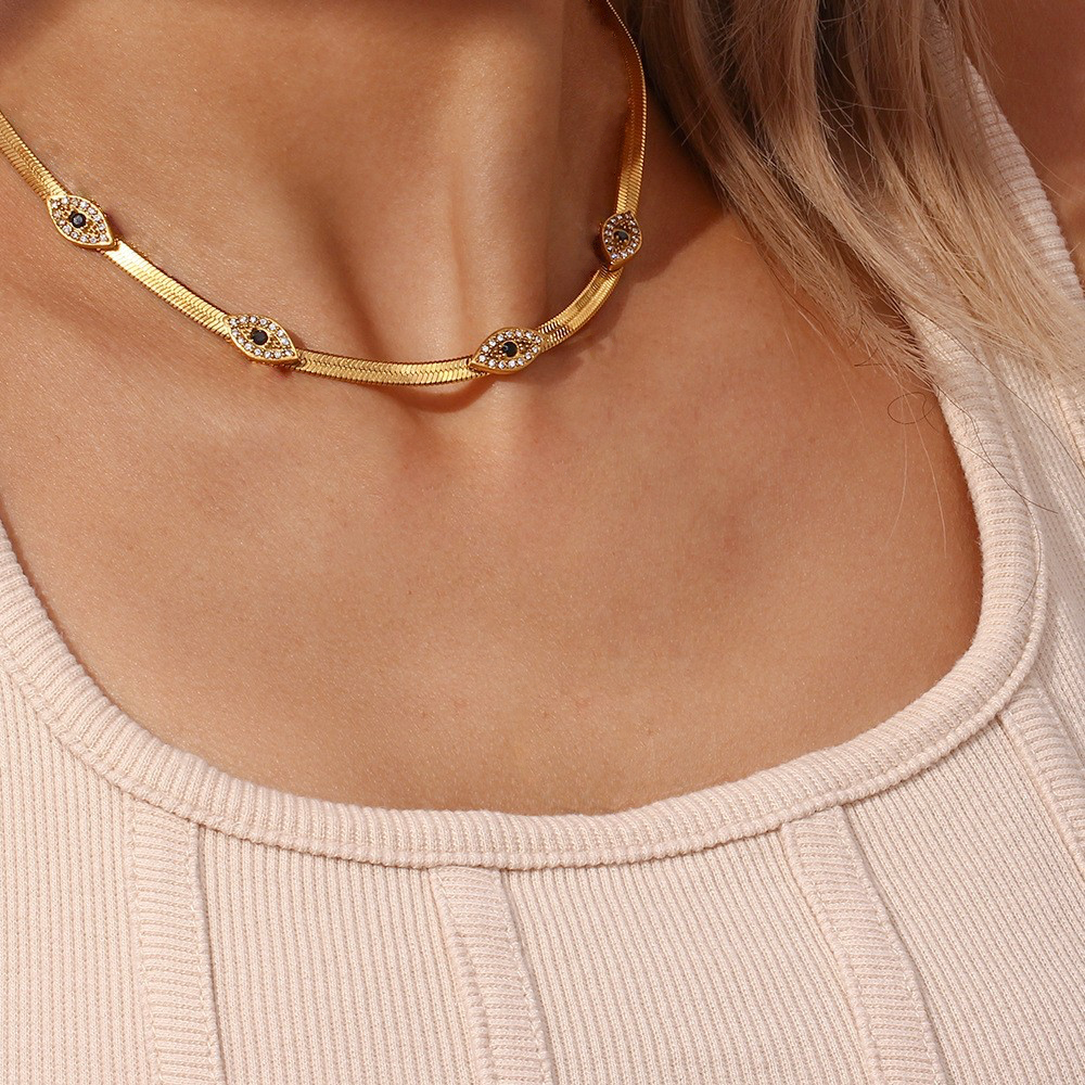 Collier Faunne œil protecteur en or pour femme