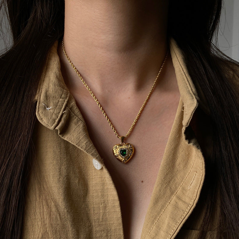 Collana Caelus con cuore in oro da donna