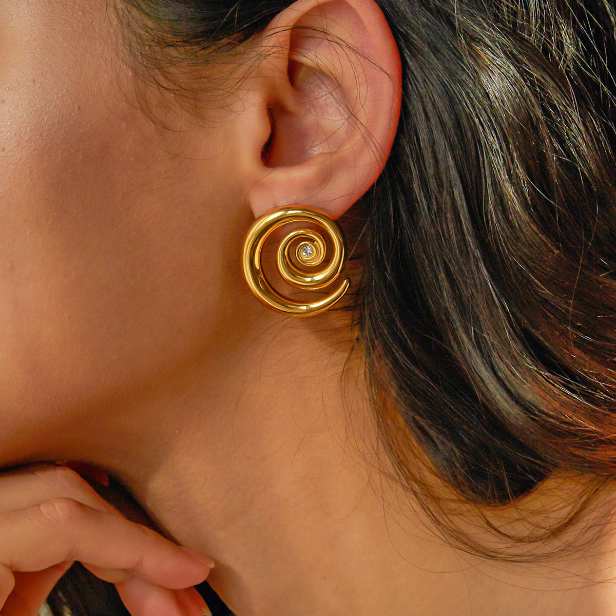 Orecchini Tilly in oro con diamante da donna