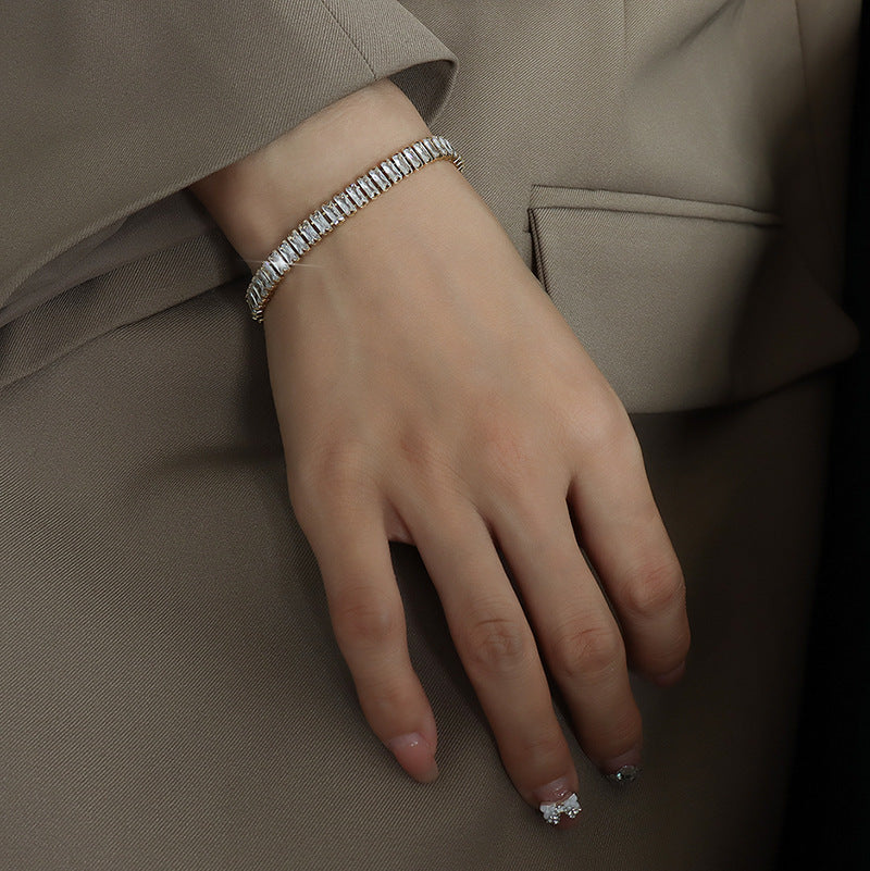 Bracciale tennis Brenda in oro con diamanti
