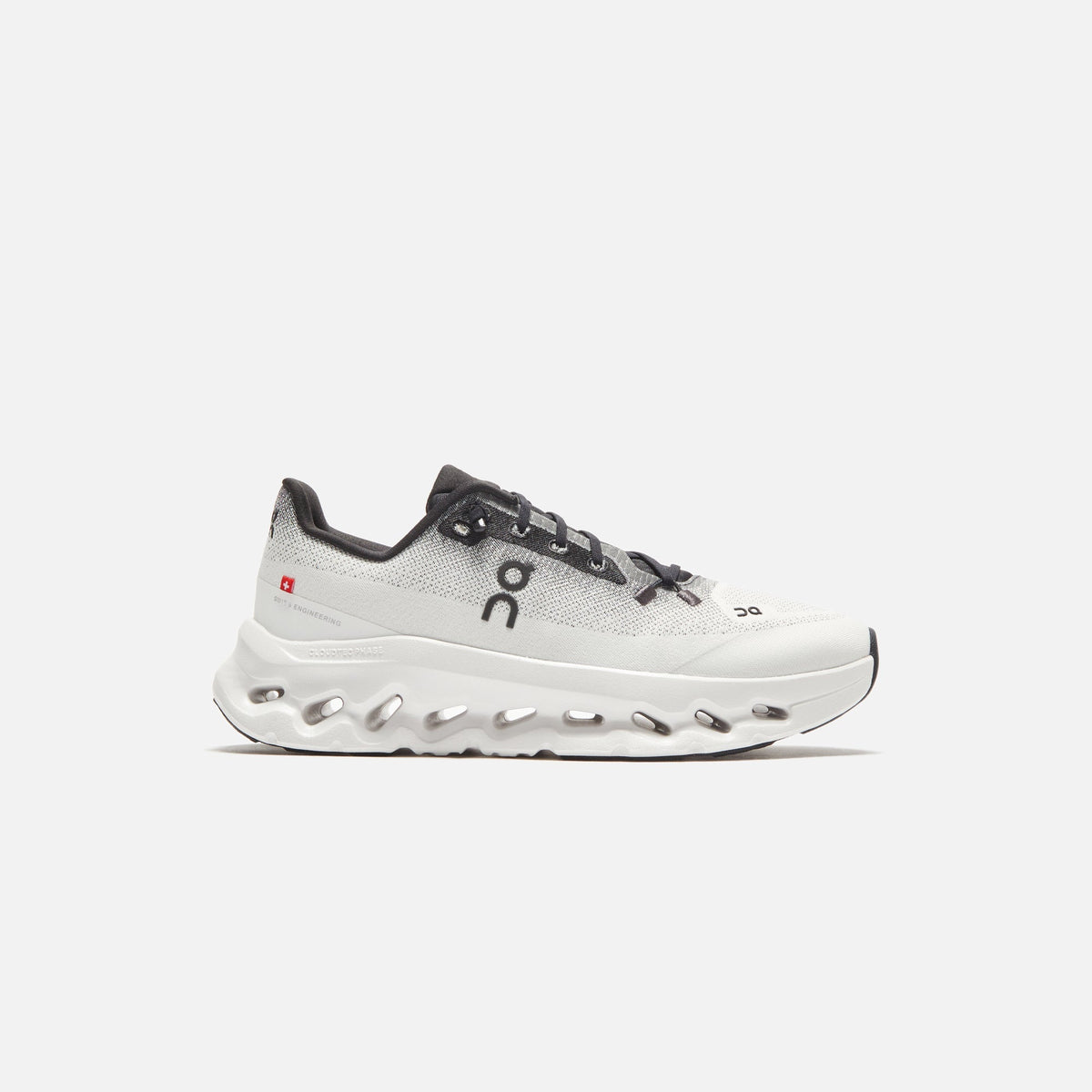 On Cloudtilt Women's - Black / Ivory