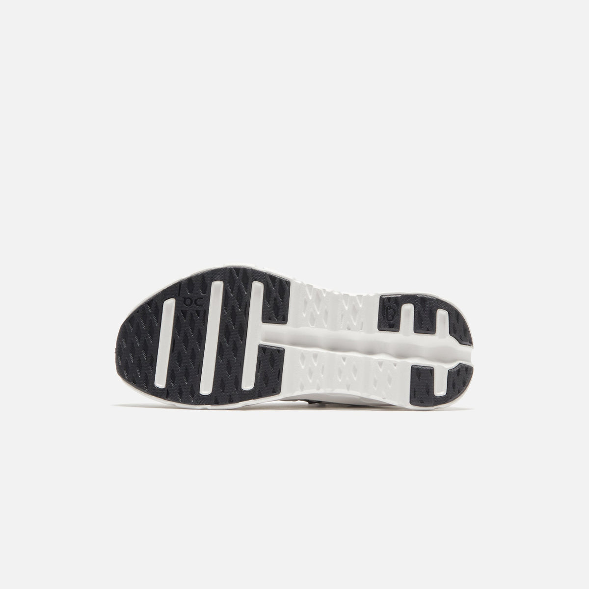 On Cloudtilt Women's - Black / Ivory