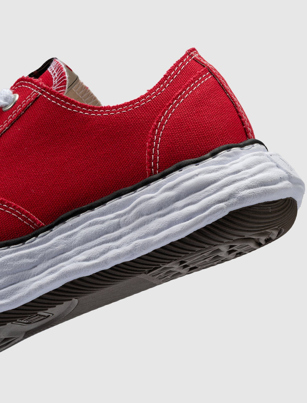 Maison Mihara Yasuhiro Peterson 23 Low - Red / White