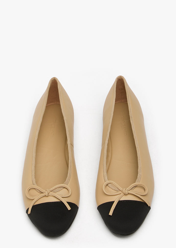 Tony Bianco Robyn - Sand Nappa / Black Grosgrain