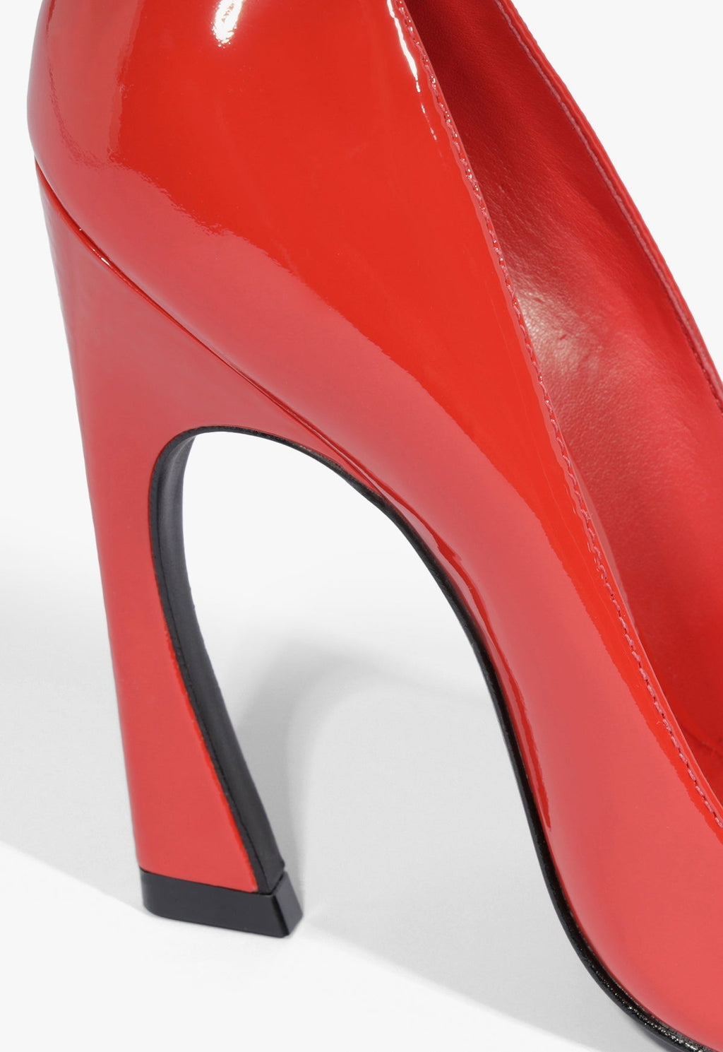 Schutz Lexi Pump - Red Patent