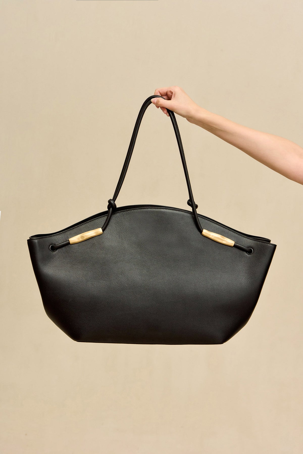 Cult Gaia Solay XL Tote Bag - Black