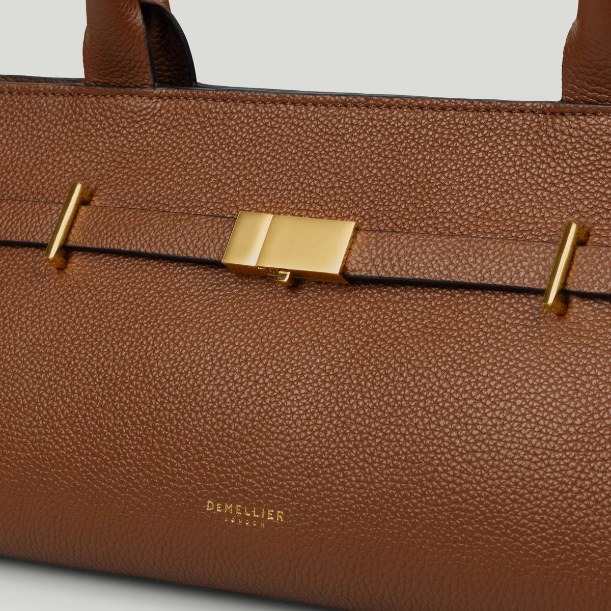 DeMellier The New York Shoulder - Tan Small Grain