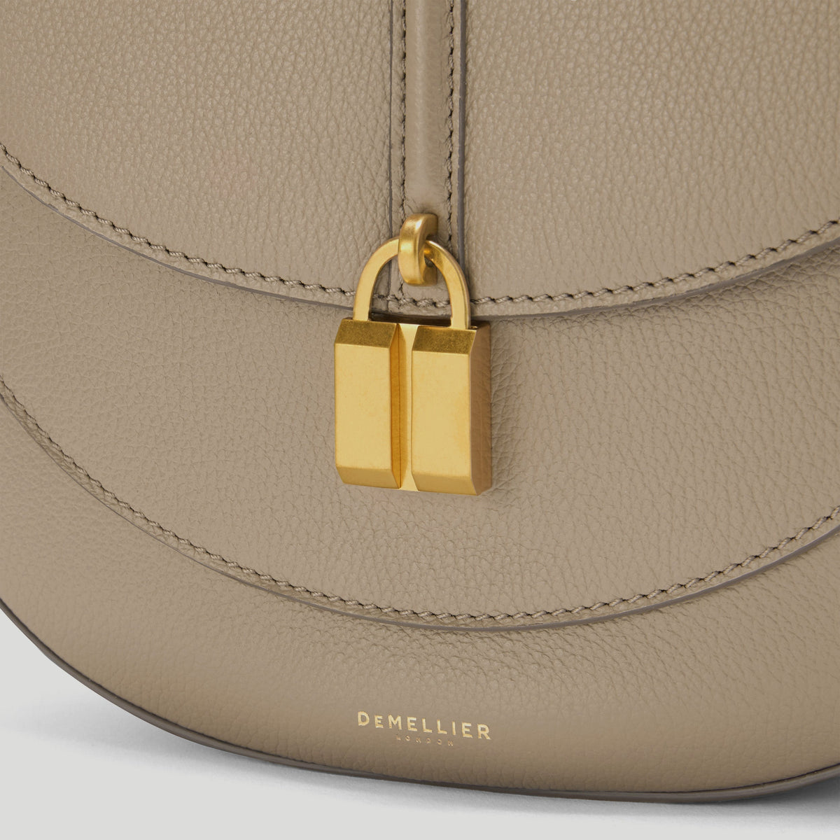 DeMellier The Siena Saddle - Light Taupe Small Grain