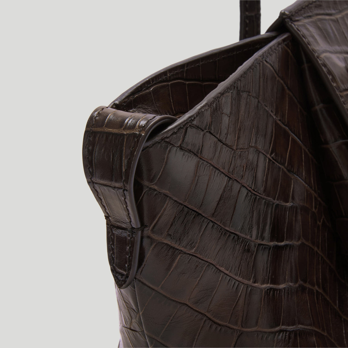 DeMellier The Midi Brooklyn - Dark Chocolate Croc-Effect