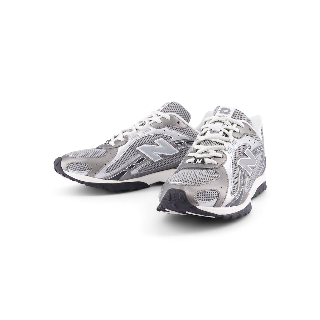 New Balance 204L - Dark Silver Metallic