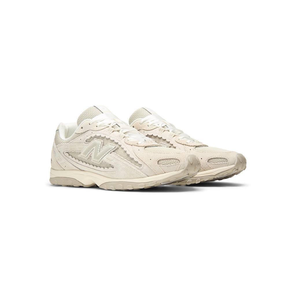 New Balance 204L - White