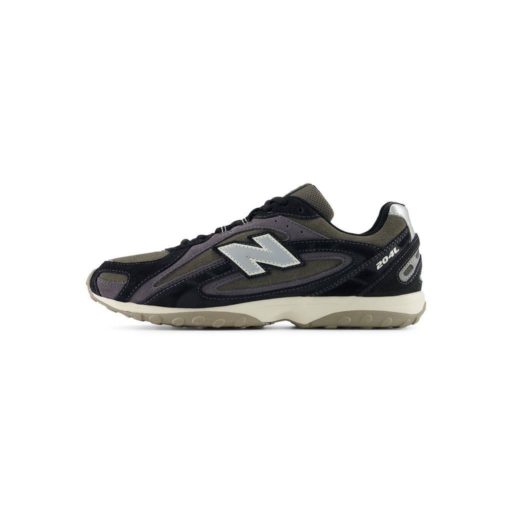 New Balance 204L - Black / Magnet