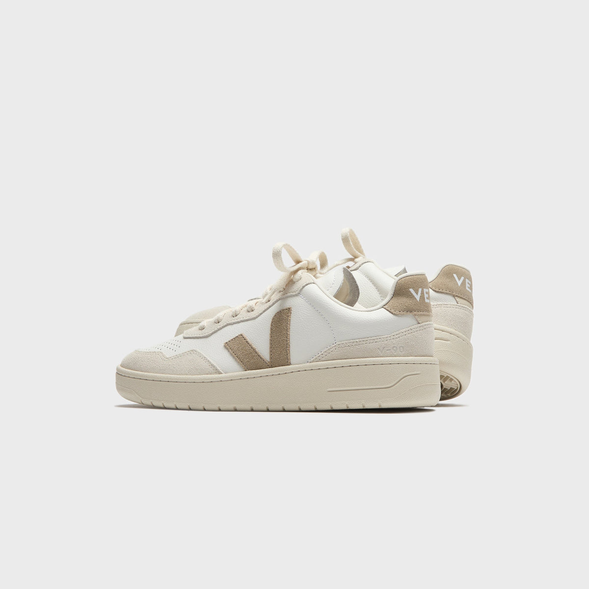 Veja V-90 - White / Taupe