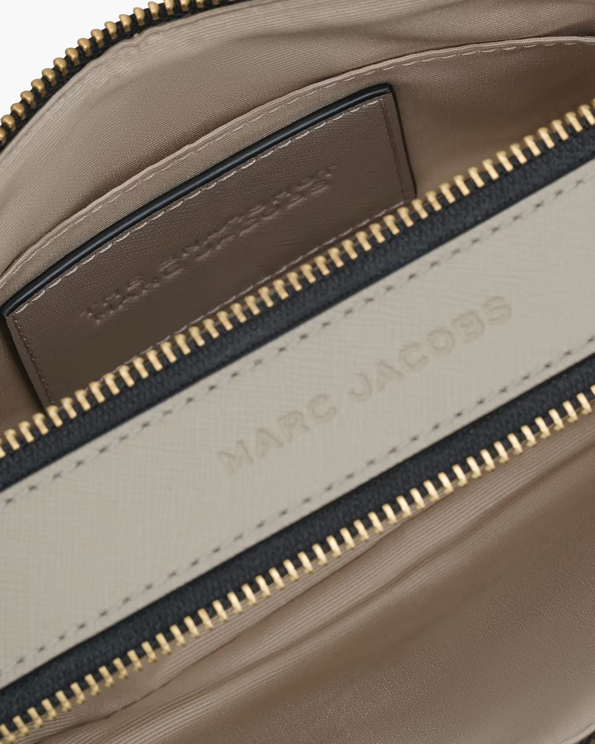 MARC JACOBS | Le Snapshot