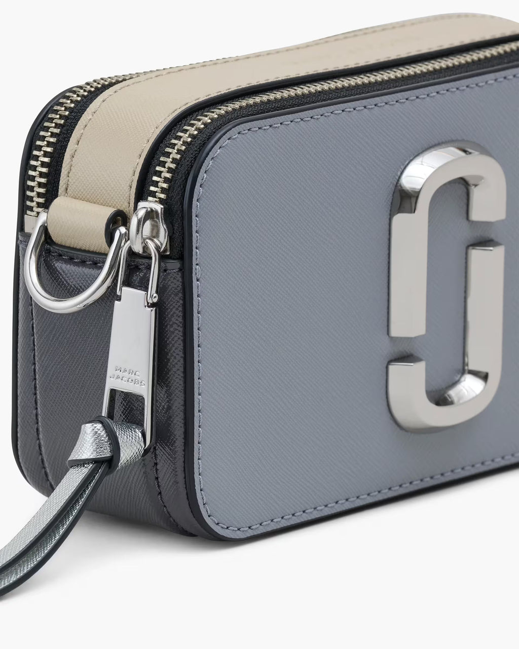 MARC JACOBS | Le Snapshot