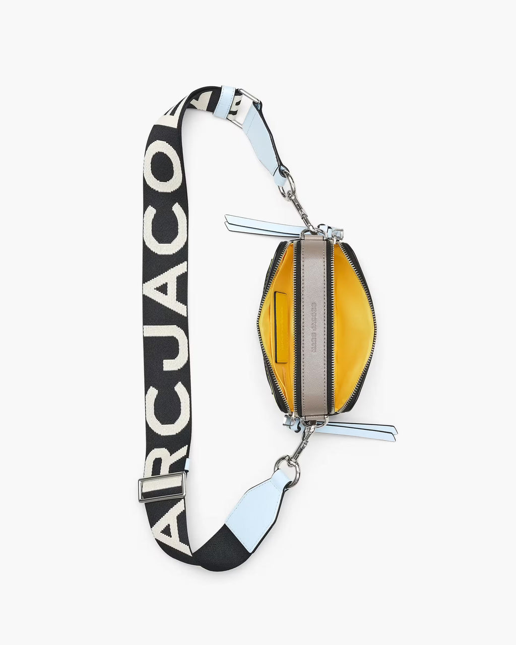 MARC JACOBS | Le Snapshot