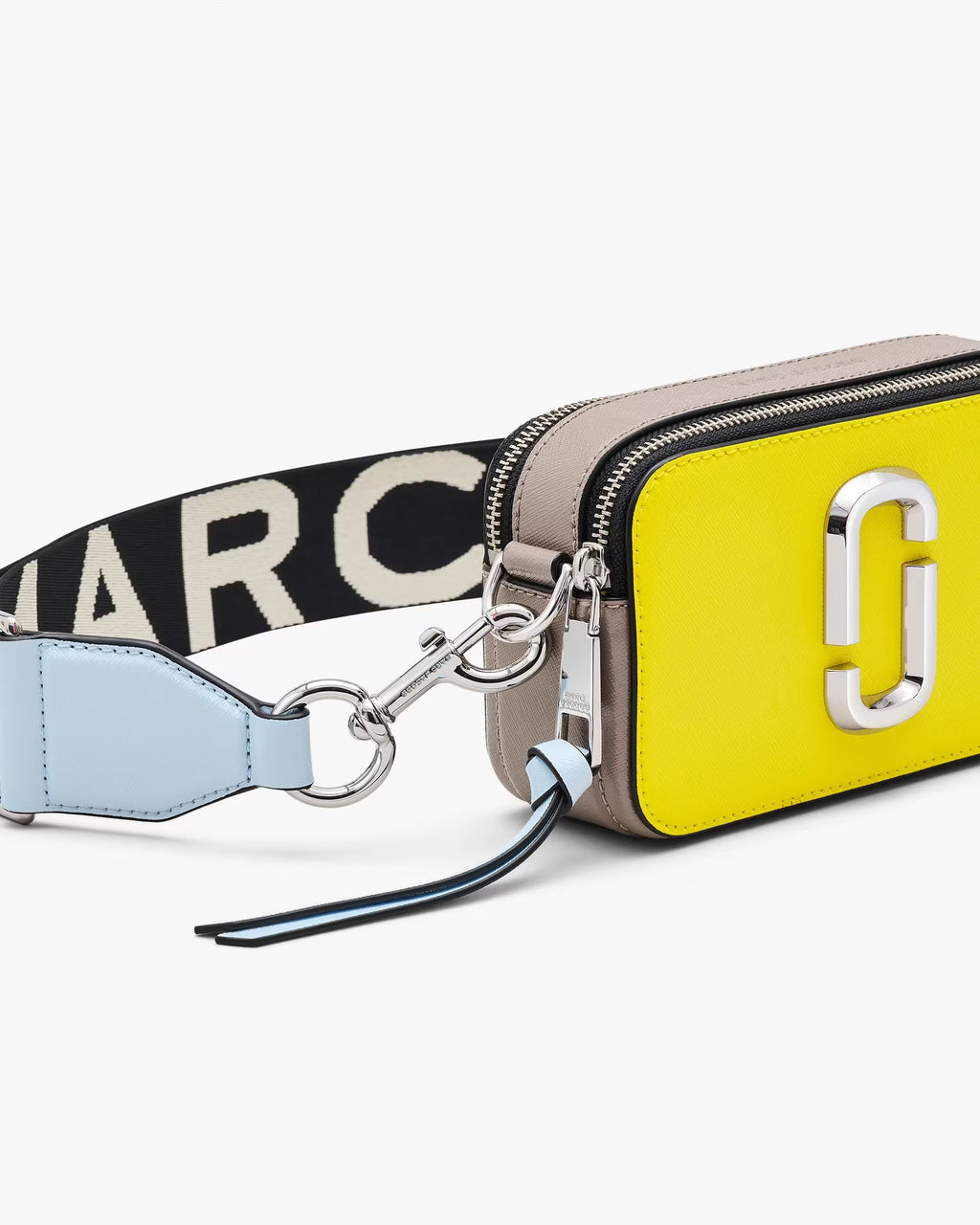MARC JACOBS | Le Snapshot