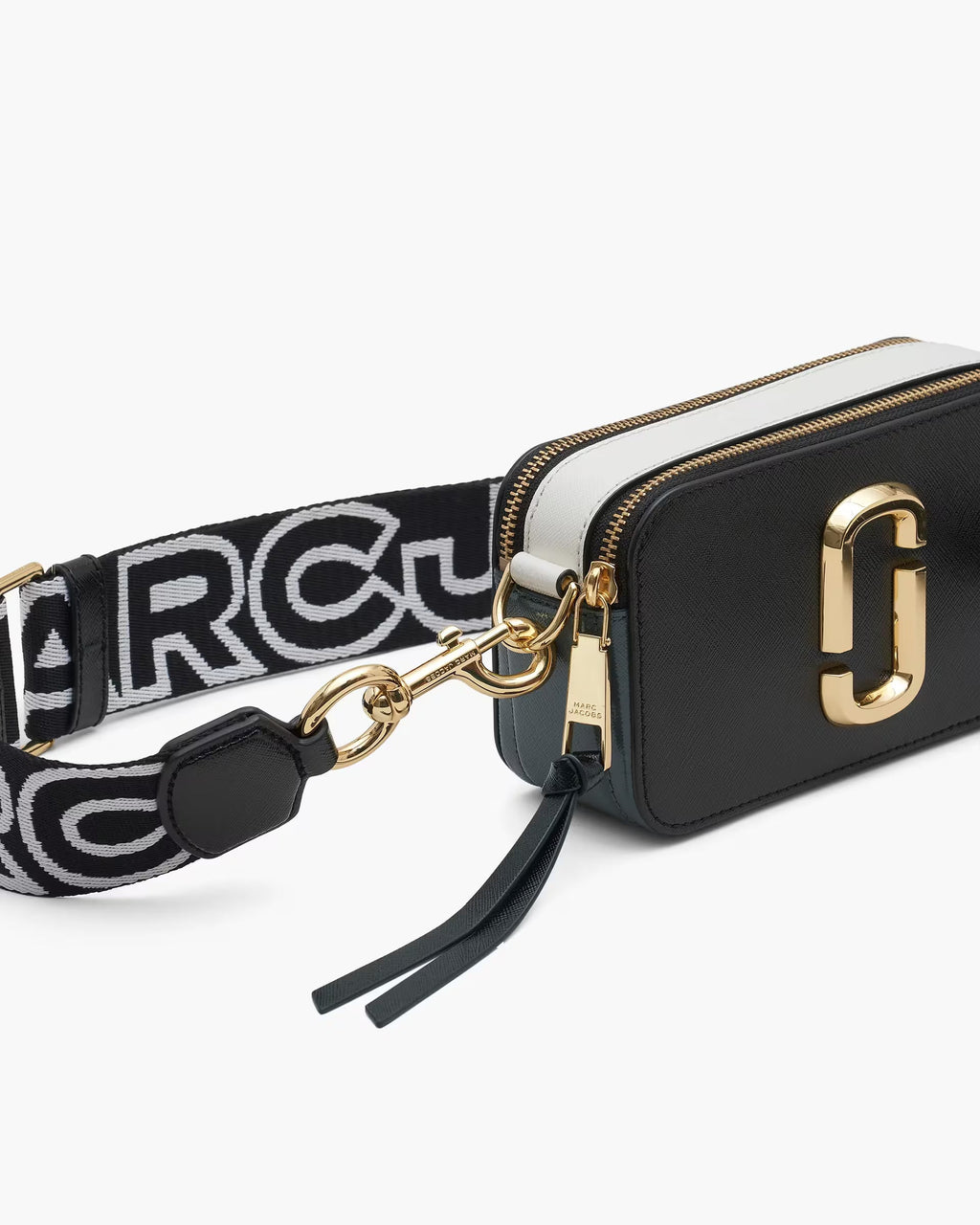 MARC JACOBS | Le Snapshot