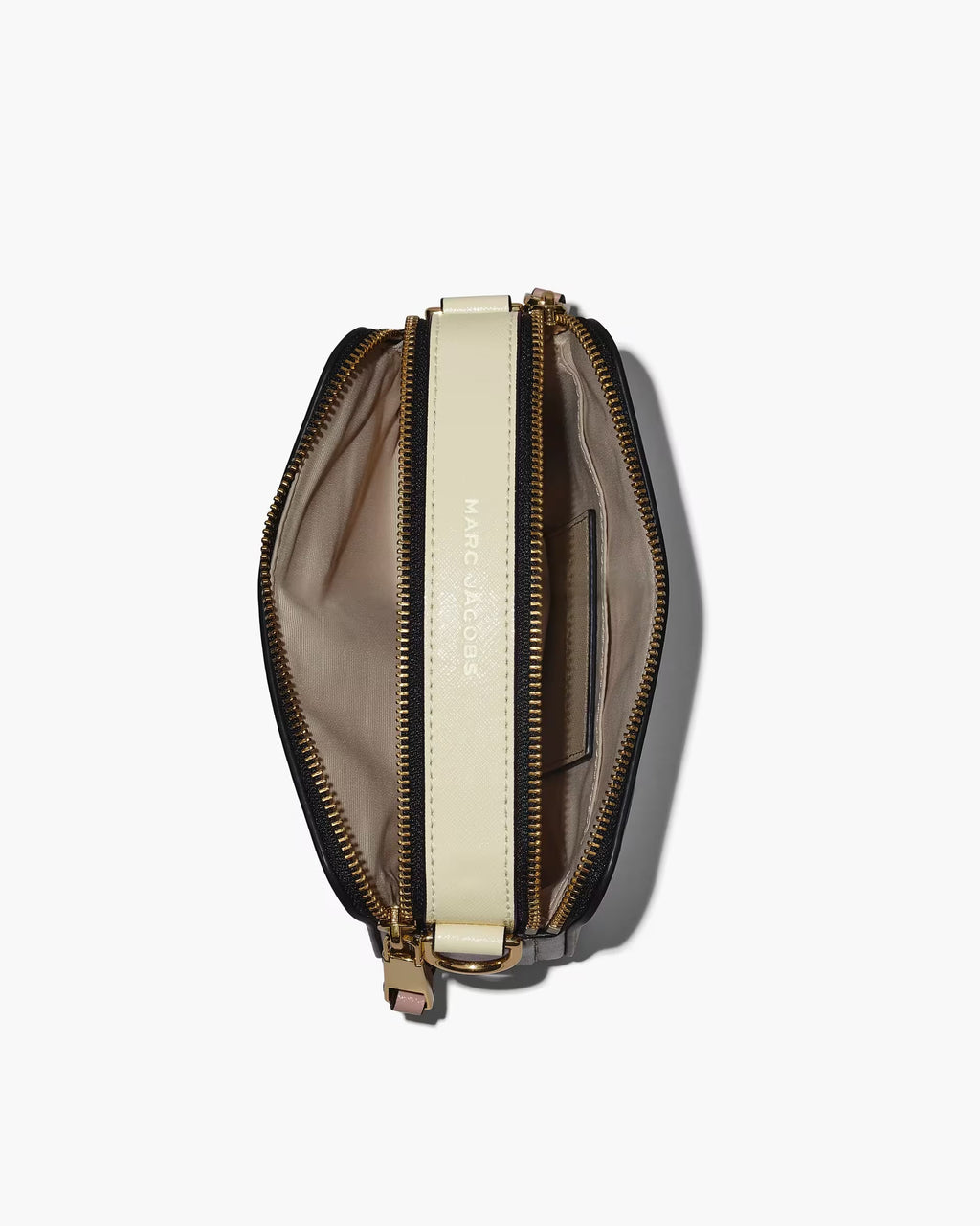 MARC JACOBS | Le Snapshot