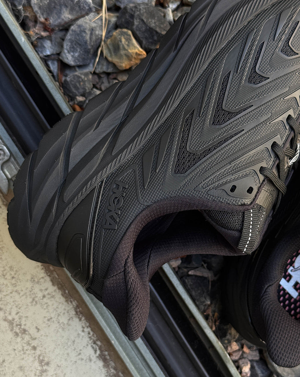 HOKA Clifton UTL - Black / Black