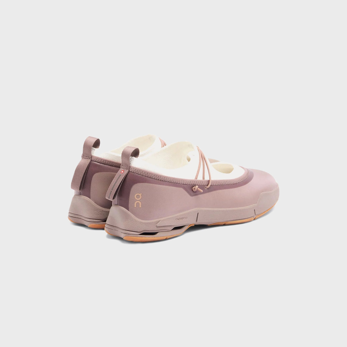 On Cloudnova Women's - Clove / Ivory