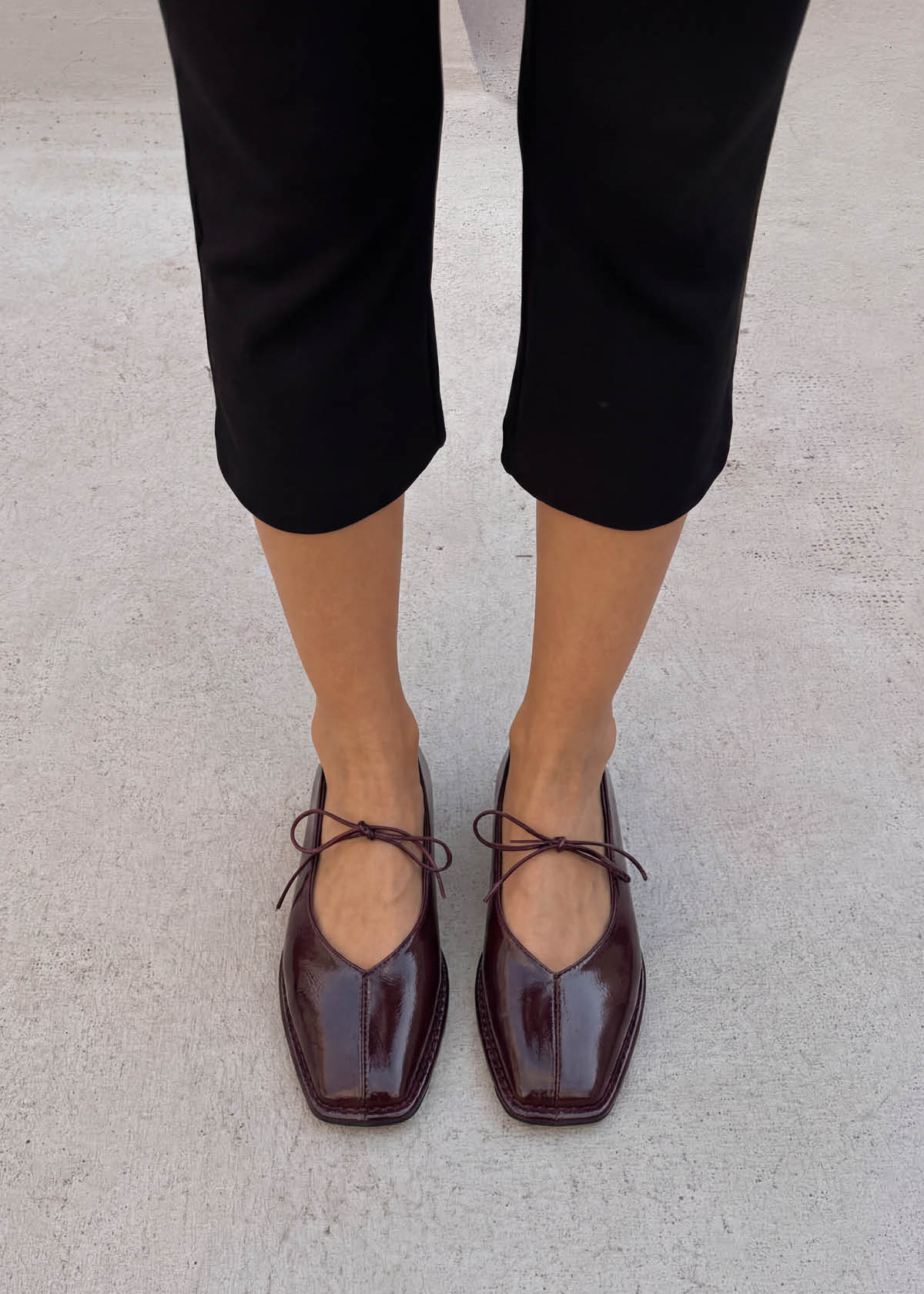 Alohas Sway Leather Ballet Flats - Burgundy